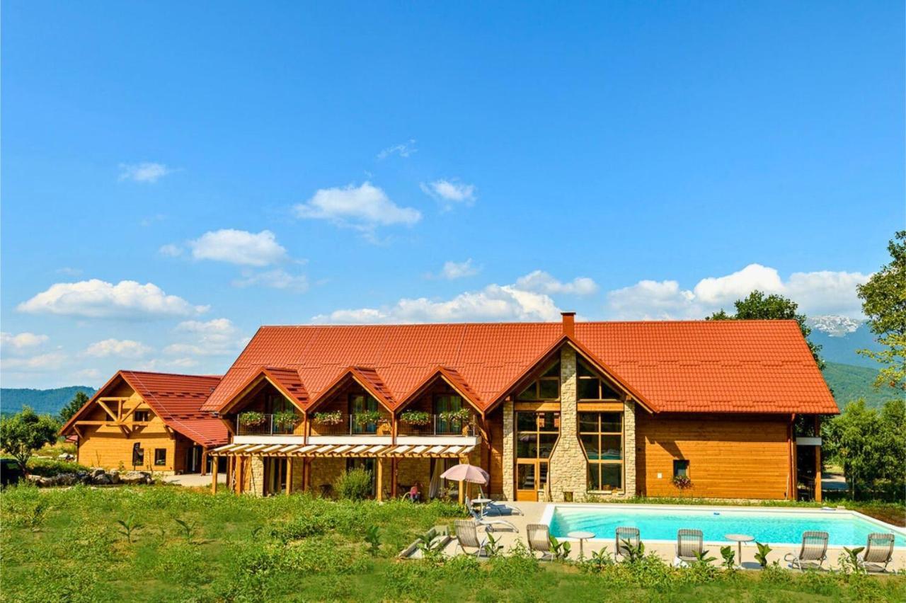コレニツァ House Mrzlin Gradゲストハウス エクステリア 写真